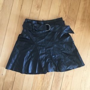 Zara leather skirt with belt